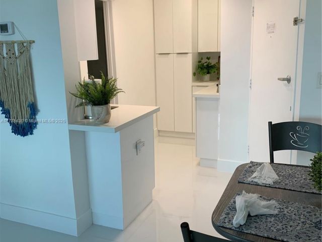 Apartment for sale  Unit #1520 - photo 7433070