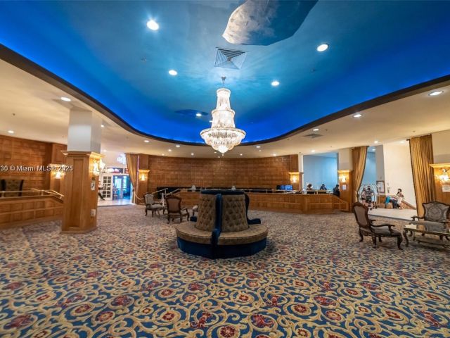 Apartment for sale  Unit #1520 - photo 7433085