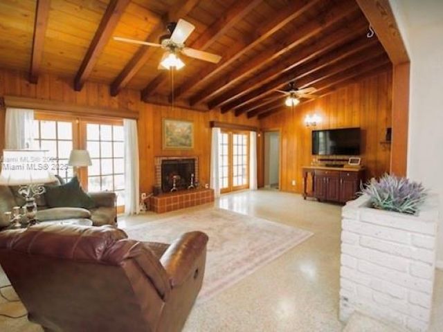 Home for sale at 434 NW 20th St - photo 6003597