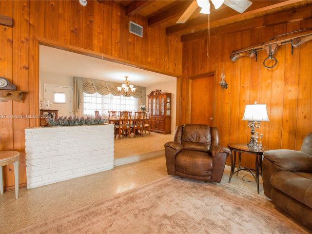 Home for sale at 434 NW 20th St - photo 6003600