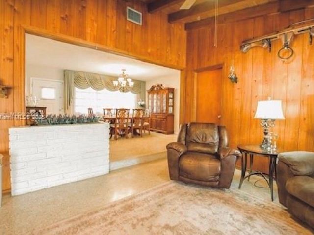 Home for sale at 434 NW 20th St - photo 6003601