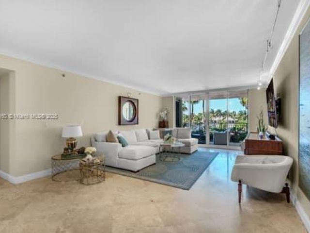 Apartment for sale  Unit #202 - photo 5901538