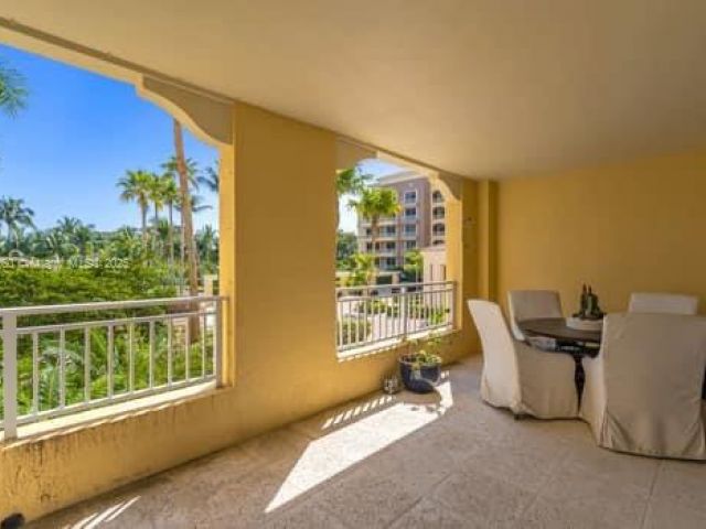 Apartment for sale  Unit #202 - photo 5901541