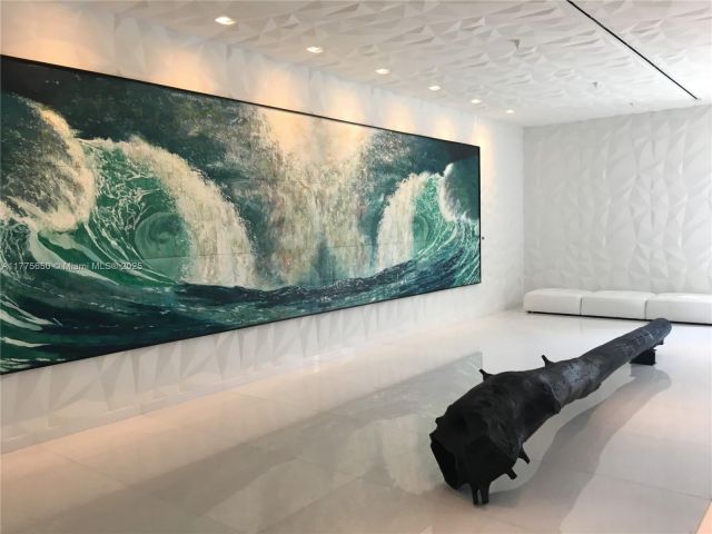 Apartment for sale  Unit #4003 - photo 5916935