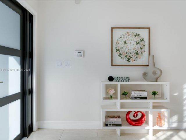 Home for rent at 14517 SW 98th Ter - photo 5930450