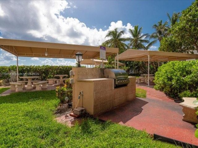 Apartment for rent  Unit # - photo 5901704