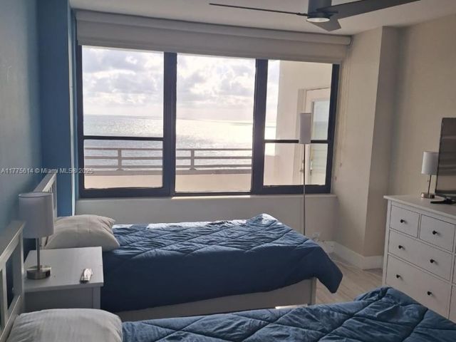 Apartment for rent  Unit # - photo 5901708