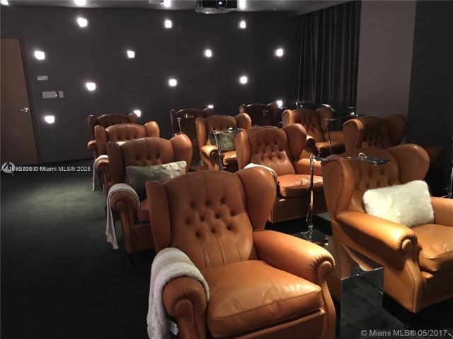 Apartment for sale  Unit #4002 - photo 5916954