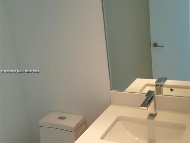 Apartment for sale  Unit #4411 - photo 5916987