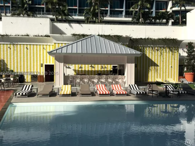 2-bedroom condo for sale in Miami - 1300 S Miami Ave 4411 - MondialRealty