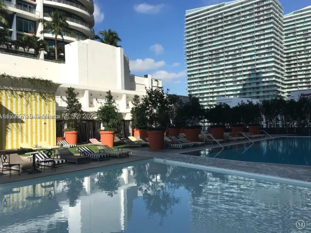 2-bedroom condo for sale in Miami - 1300 S Miami Ave 4411 - MondialRealty