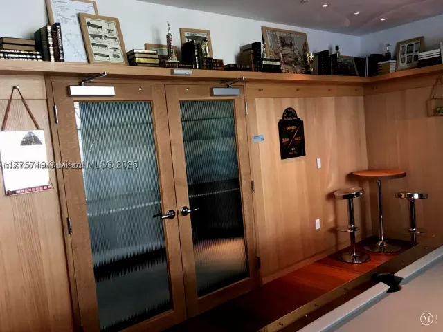 2-bedroom condo for sale in Miami - 1300 S Miami Ave 4411 - MondialRealty