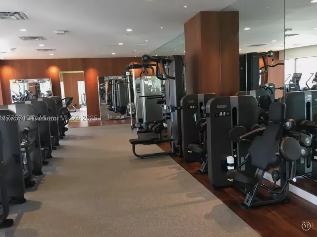 2-bedroom condo for sale in Miami - 1300 S Miami Ave 4411 - MondialRealty