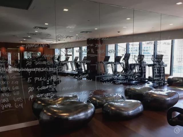 2-bedroom condo for sale in Miami - 1300 S Miami Ave 4411 - MondialRealty