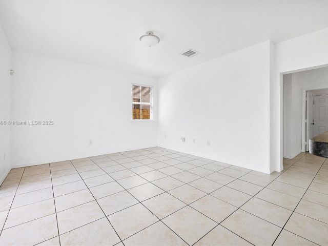 Home for rent at 6161 SW 157th Pl - photo 5974446