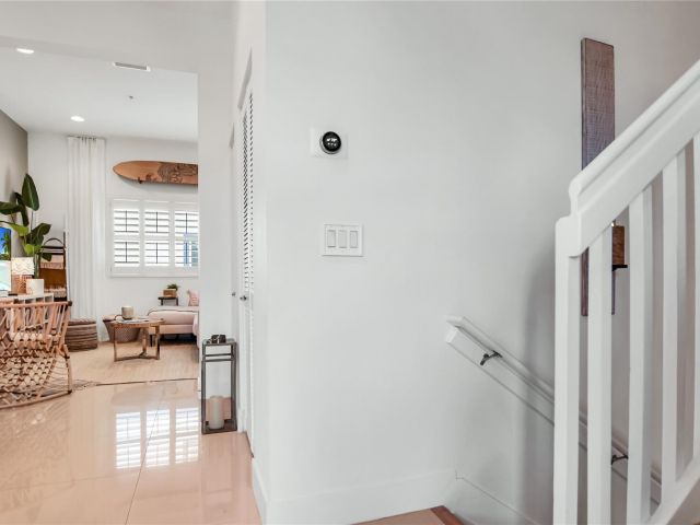 Home for sale at 816 NE 7th St C - photo 6008991