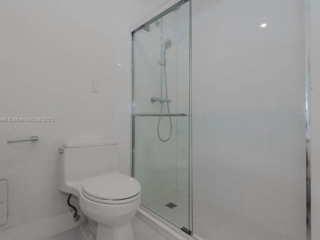 Apartment for rent  Unit #1624 - photo 6029040