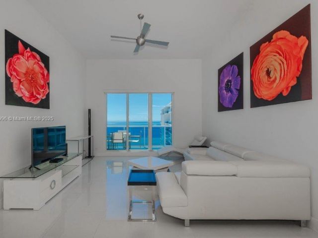 Apartment for rent  Unit #1624 - photo 6029044