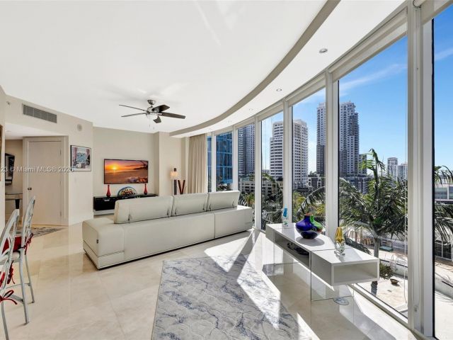 Apartment for sale  Unit #1007 - photo 5988473