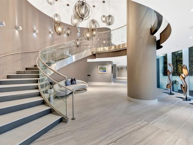 Apartment for sale  Unit #1007 - photo 5988480