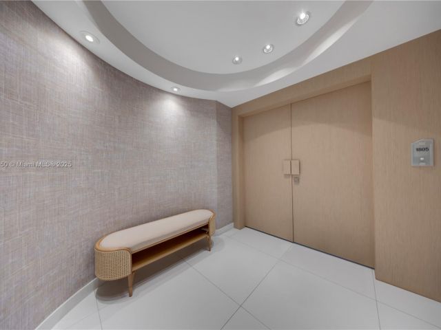 Apartment for sale  Unit #1805 - photo 5898634