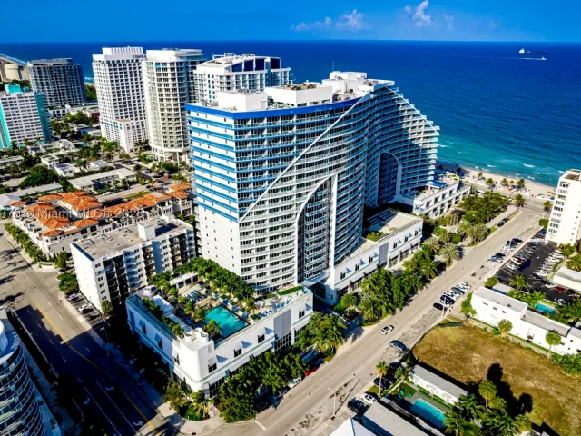 2-bedroom condo for sale in Fort Lauderdale - 3101 Bayshore Dr 1504 - MondialRealty