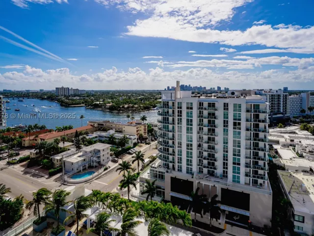 2-bedroom condo for sale in Fort Lauderdale - 3101 Bayshore Dr 1504 - MondialRealty