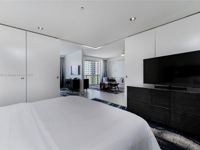 Apartment for sale  Unit #603 - photo 5897759