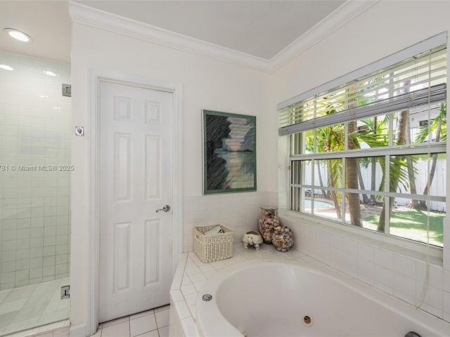 Home for sale at 250 Greenwood Drive - photo 5896219