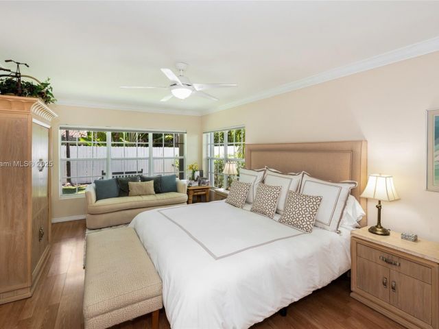 Home for sale at 250 Greenwood Drive - photo 5896222