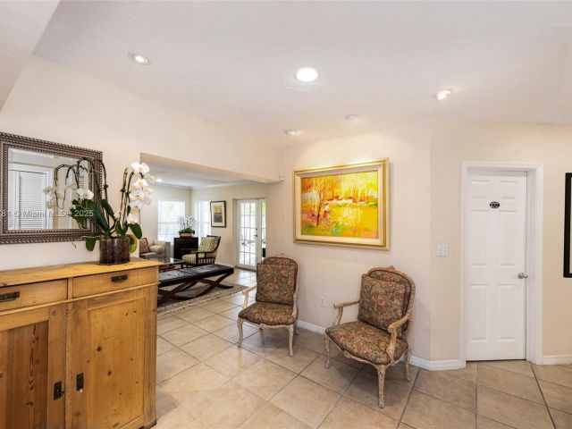 Home for sale at 250 Greenwood Drive - photo 5896223