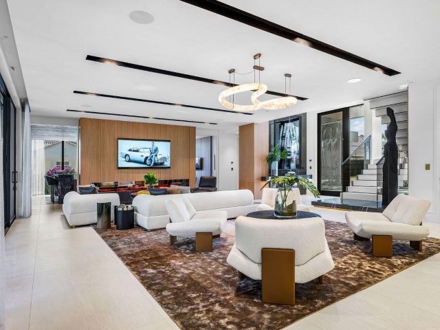 Home for sale at 2172 W Maya Palm Drive - photo 6226744