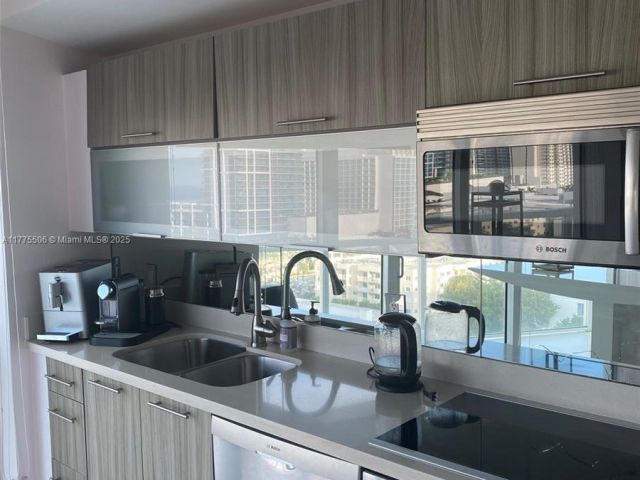 Apartment for sale  Unit #1201 - photo 5904976