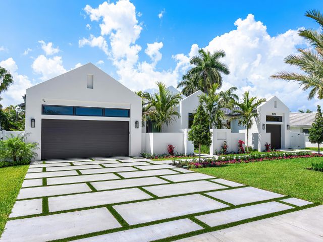 Home for sale at 1012 NW 5th Avenue - photo 6505755