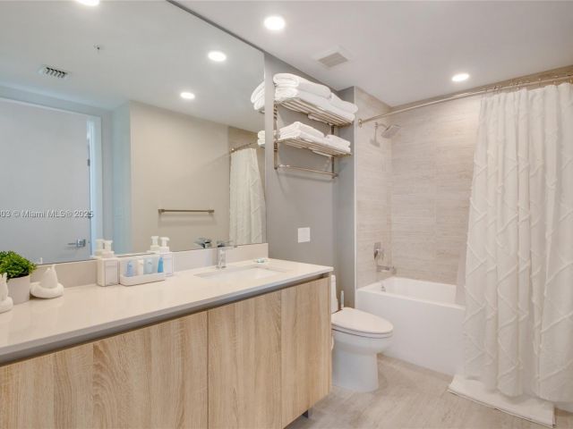 Apartment for sale  Unit #N-1001 - photo 5905218