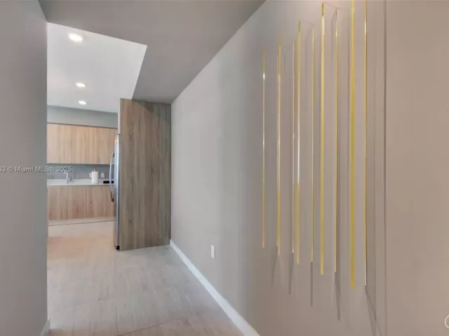 Apartment for sale  Unit #N-1001 - photo 5905219