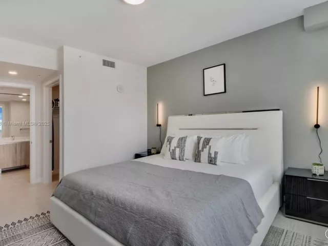 Apartment for sale  Unit #N-1001 - photo 5905224