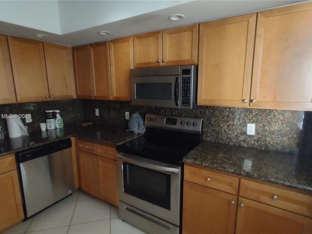 Apartment for rent  Unit #16Y - photo 5902896