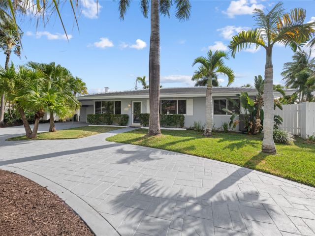 Home for sale at 2936 Coral Shores Dr - photo 5893816