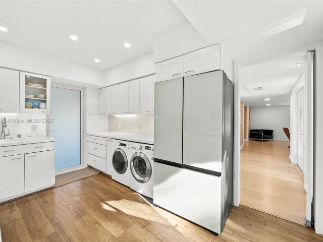 Home for sale at 5251 La Gorce Dr - photo 5873218