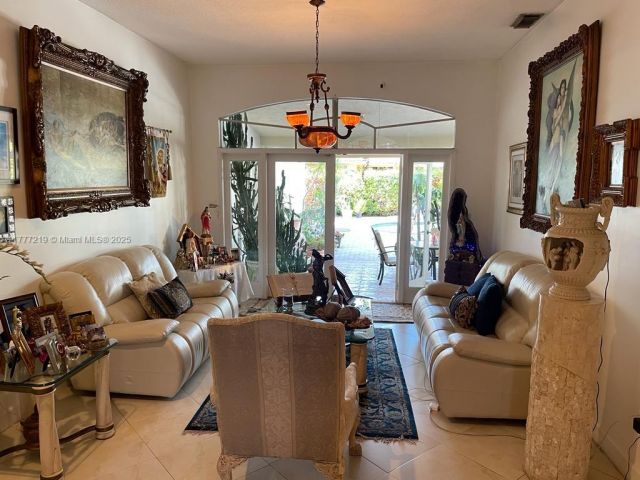 Home for sale at 12421 SW 76th St - photo 6002964