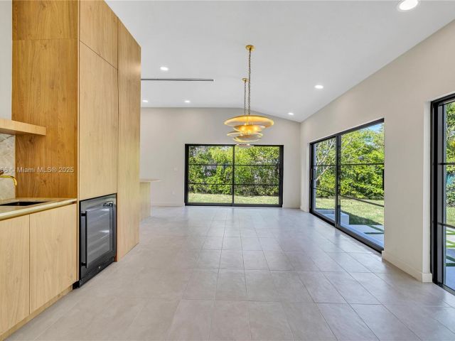 Home for sale at 1323 Cleveland Rd - photo 7516776