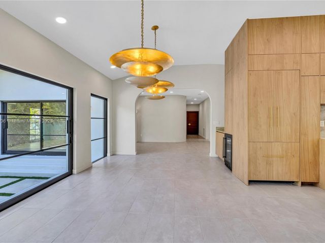 Home for sale at 1323 Cleveland Rd - photo 7516779