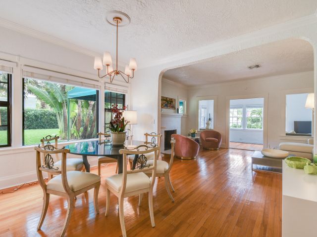 Home for sale at 316 Pilgrim Road - photo 5865517