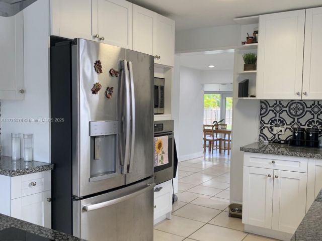 Home for sale at 2514 Adams St - photo 5876917