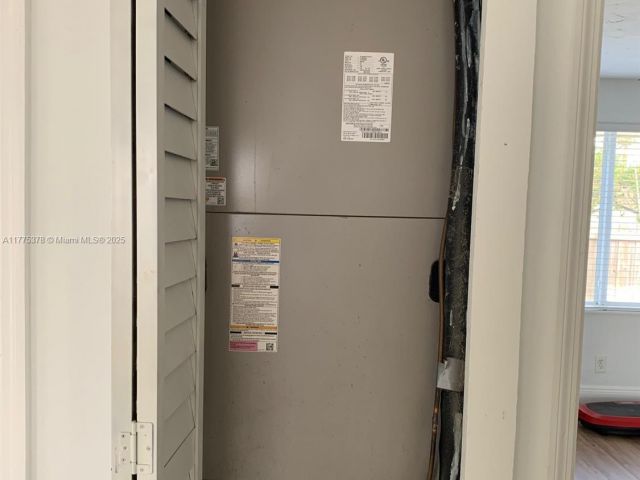 Home for sale at 2514 Adams St - photo 5876919