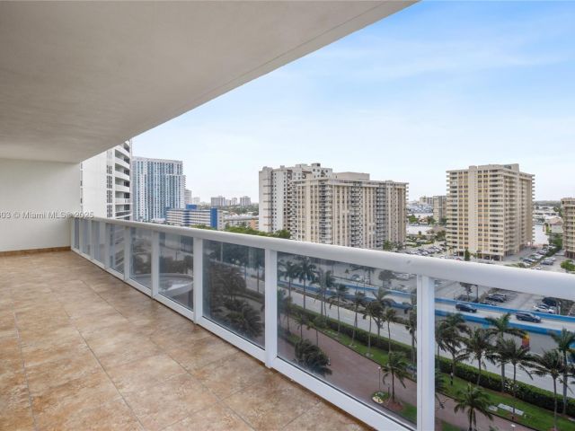 Apartment for rent  Unit #1108 - photo 5899830