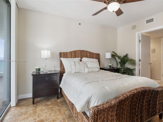 Apartment for rent  Unit #1108 - photo 5899833