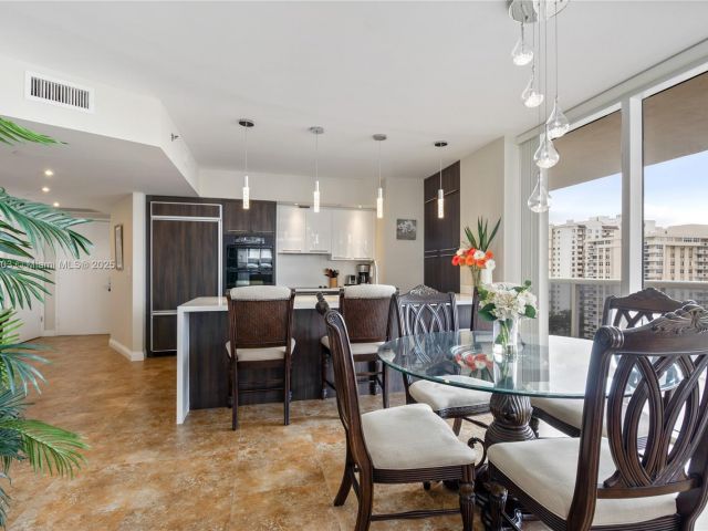 Apartment for rent  Unit #1108 - photo 5899842