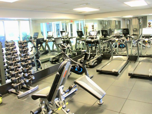 Apartment for sale  Unit #2705 - photo 5916525